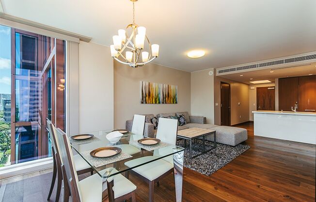 1 bed, 1 bath, $6,000, Unit # 1211