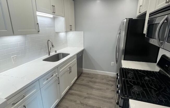 1 bed, 1 bath, 590 sqft, $2,175, Unit 308