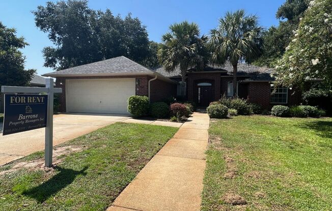 Gulf Breeze - Melissa Oaks - 4 Bedroom, 2 Bathroom w/ pool