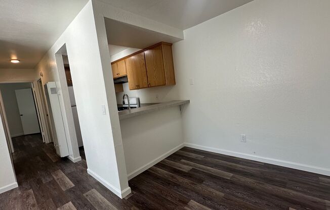 1 bed, 1 bath, 660 sqft, $1,850, Unit 918-A