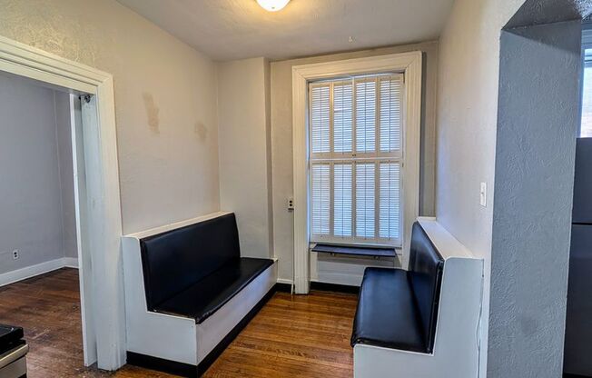 5916 Howe St in Shadyside