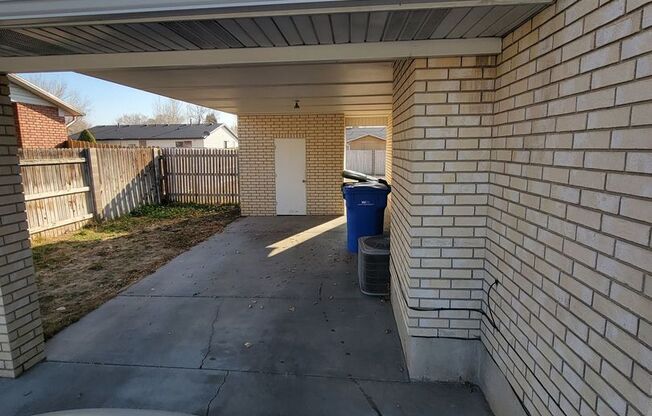 3 Bedroom/2.5 Bathroom Twin-Home for Rent in Orem!