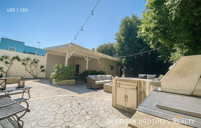 753 S OGDEN DR