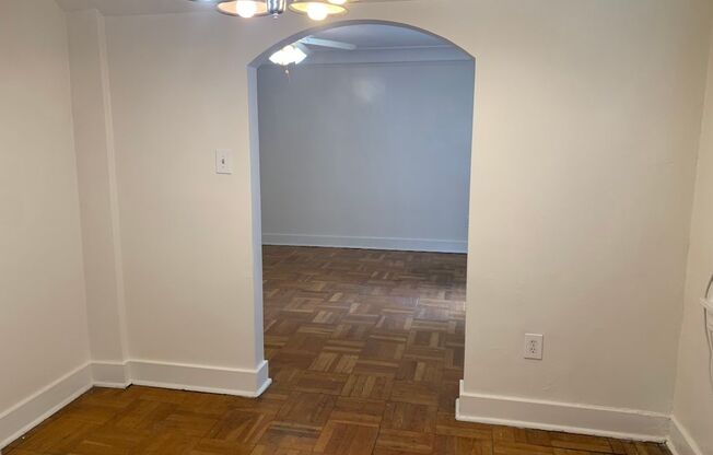 1 bed, 1 bath, 819 sqft, $1,650, Unit 104
