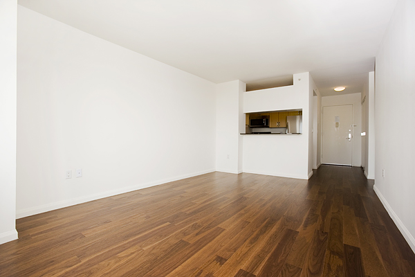 1 bed, 1 bath, 650 sqft, $4,450, Unit 39E