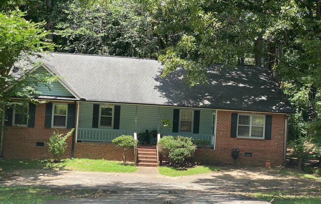 105 FAIRHAVEN CT