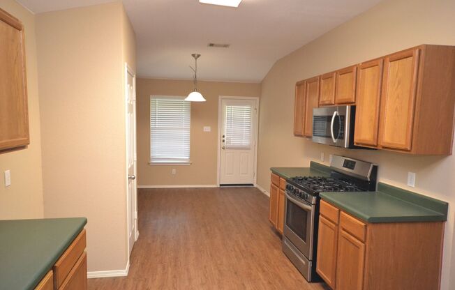 3 Bedroom 2 Bath in Horizon Park