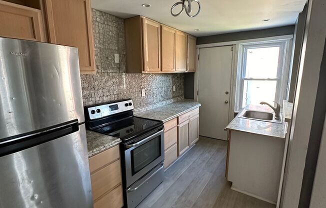 3 Bed, 1 Bath Townhome