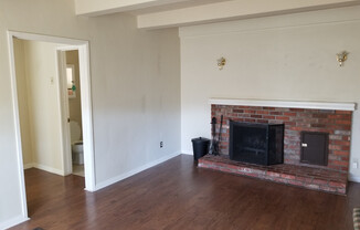 2 beds, 1 bath, $1,550