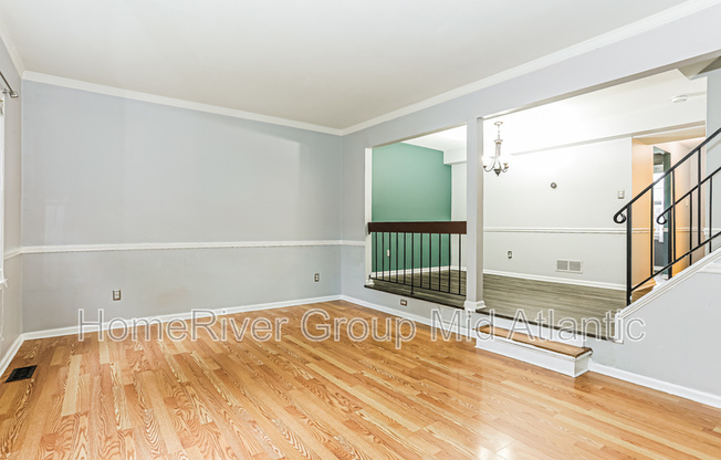 16 DUCHESS CT