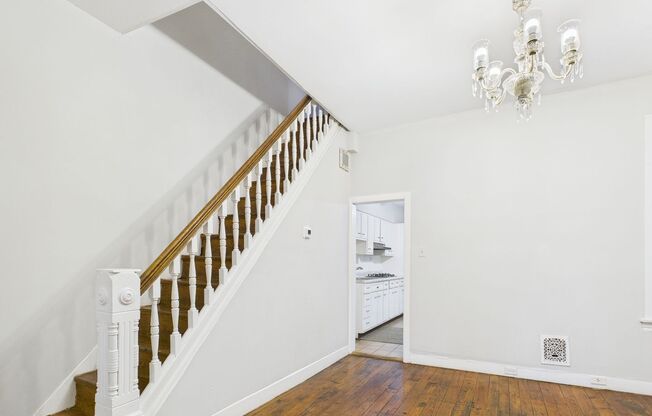 Huge 4 bed 2 full bath home in the heart of Fairmount.