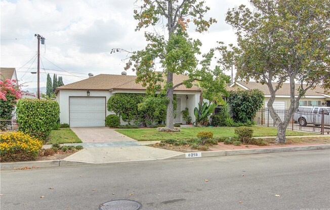 8218 BEN AVE