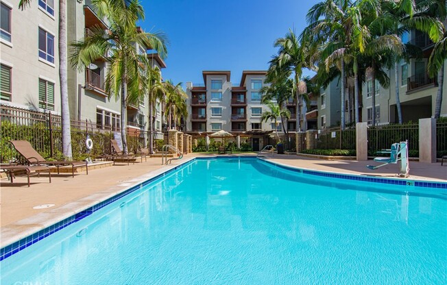 2 beds, 2 baths, 1,042 sqft, $3,200, Unit 268