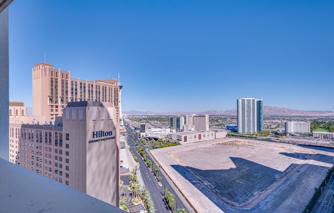 2 beds, 2 baths, $2,450, Unit # 2407