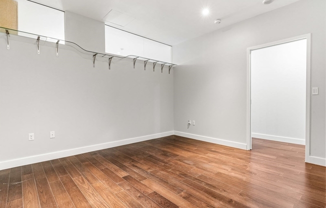 1 bed, 1 bath, 847 sqft, $3,800, Unit 309