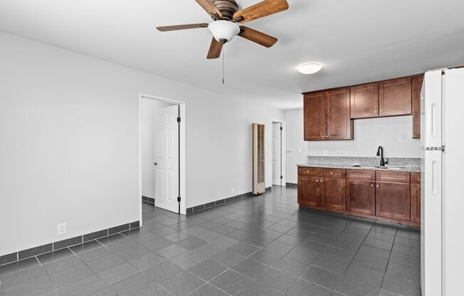 Beautiful 2 Bedroom Home in Downtown Wilmington - Available Now