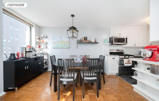 1 bed, 1 bath, 780 sqft, $4,500, Unit 14C