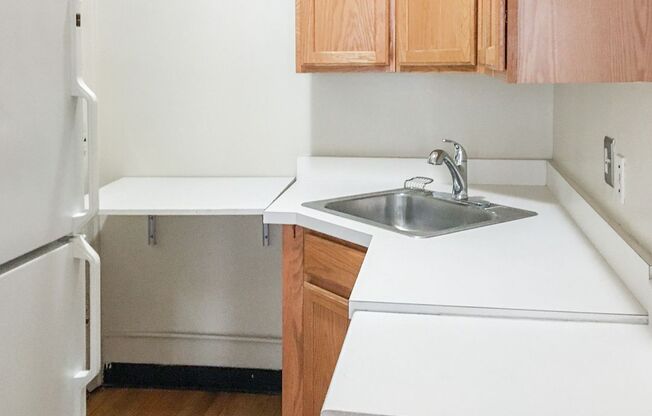 1 bed, 1 bath, 545 sqft, $1,950, Unit 3914-3E