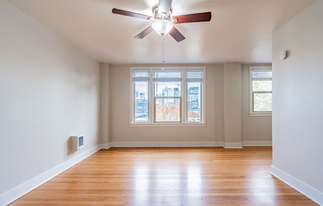 1 bed, 1 bath, 515 sqft, $1,995, Unit 212