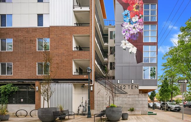 Studio, 1 bath, 186 sqft, $1,495, Unit 527-ADA