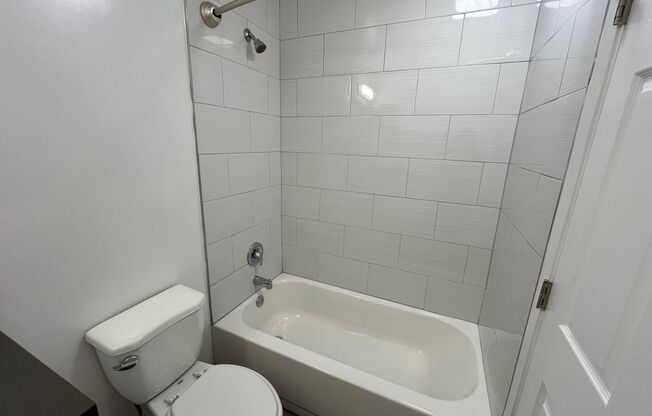 2 beds, 2 baths, 1,100 sqft, $2,798, Unit 101