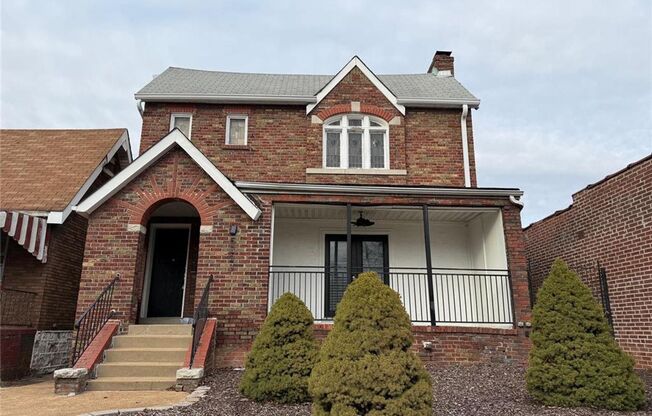 1 BED / 1 BED (with private basement access) - Updated Unit in great SOUTH CITY Neighborhood!!