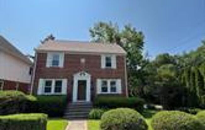 CHARMING BRICK COLONIAL HOME IN ROCKVILLE, CLOSE TO METRO AND ROCKVILLE TOWN CENTER
