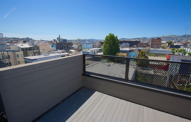 Studio, 1 bath, 410 sqft, $2,040, Unit 1335 Folsom St, Unit 501