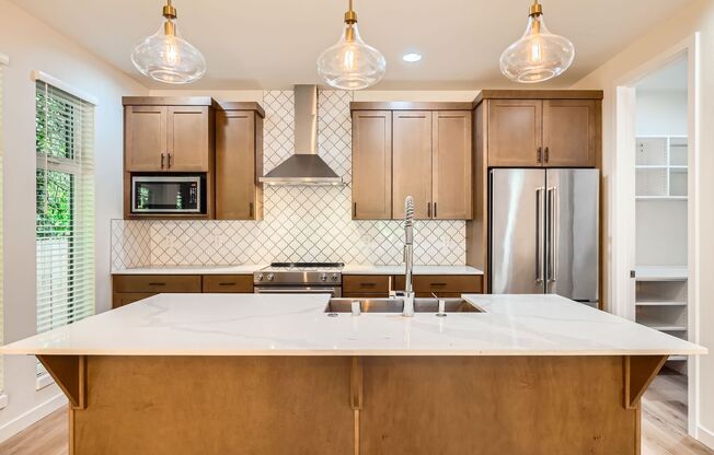Newly Remodeled 3Bed/3Bath Home in the Heart of Bothell, WA!