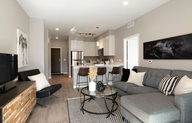 1 bed, 1 bath, 550 sqft, $1,525, Unit 311