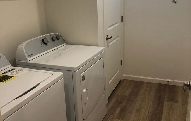 2 beds, 2 baths, 1,242 sqft, $1,895, Unit Pantano Vista 2381