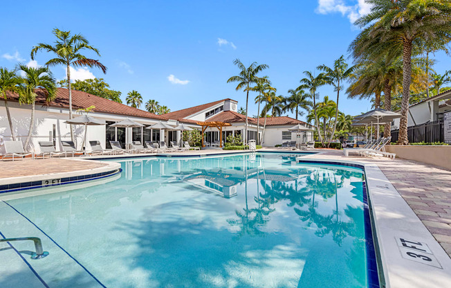 Centro at Davie Apartments