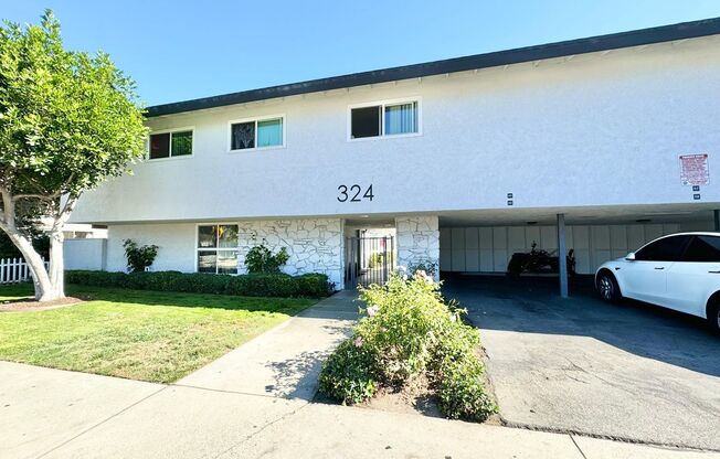 2 beds, 1 bath, $2,525, Unit 324 Apt #10