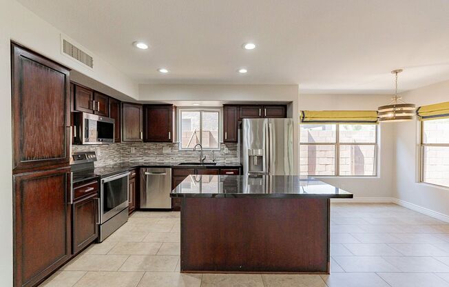 4 beds, 2.5 baths, $3,375