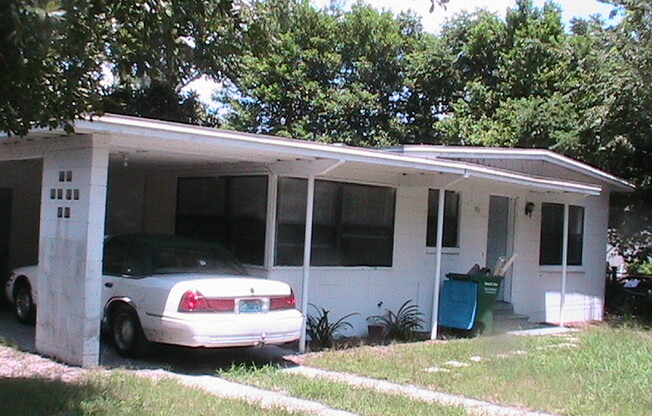 REMODELED 3 BEDROOM / 1 BATH / CARPORT (WINTER PARK!)