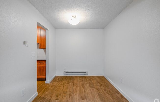 Quiet Family-Friendly Living In Downtown Redmond