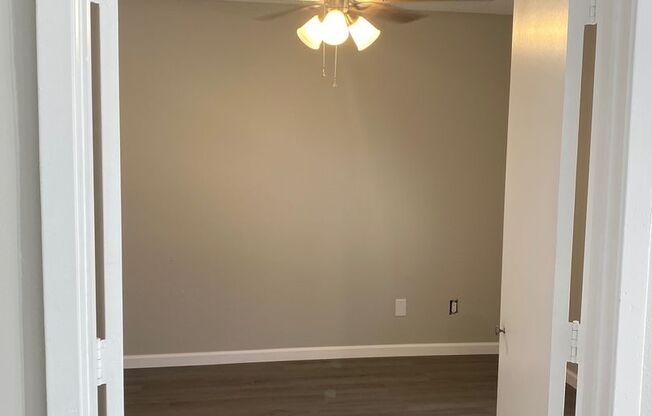 1 bed, 1 bath, $975, Unit # 927