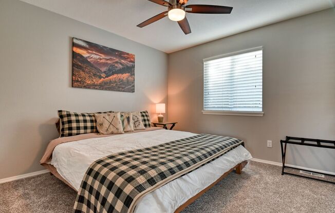 4 beds, 3 baths, $2,895