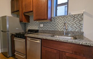 2840 N Orchard St , 2846-46