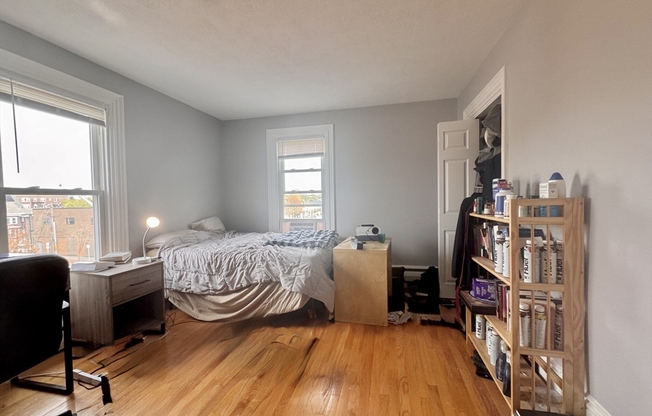 6 RICE ST