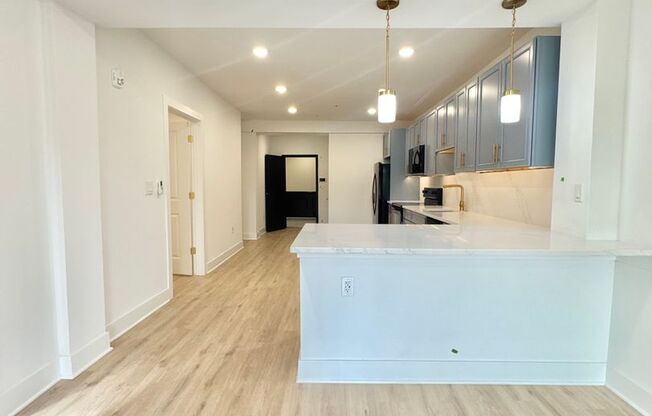 2 beds, 1 bath, 1,159 sqft, $1,650, Unit 107