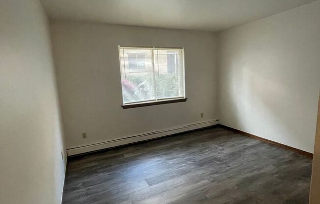 1 bed, 1 bath, $895, Unit 45