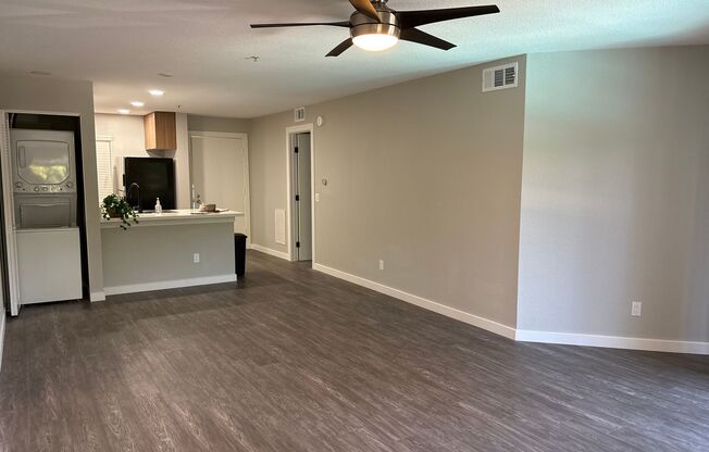 1 bed, 1 bath, 748 sqft, $2,810, Unit F-210