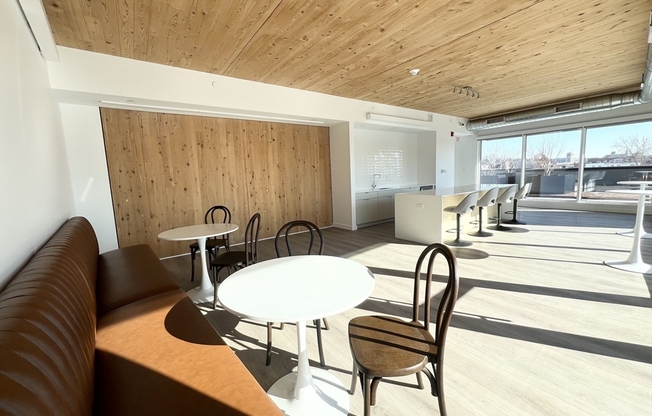 Studio, 1 bath, 387 sqft, $2,450, Unit 507