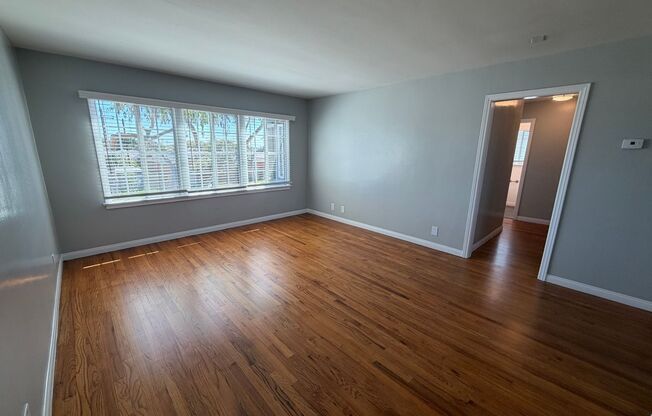 2 beds, 1 bath, 875 sqft, $2,605, Unit VV-434A