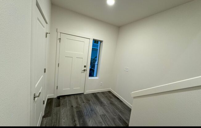 3 beds, 2.5 baths, 1,780 sqft, $2,150, Unit #1