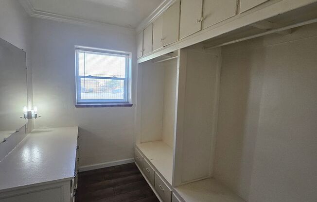 Studio, 1 bath, $825