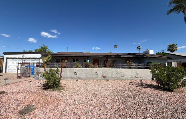 2138 W SAN JUAN AVE