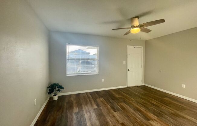 2 beds, 1.5 baths, 846 sqft, $1,499, Unit 204