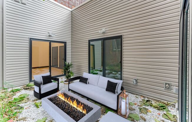 OPEN CONCEPT 1BD/1BA IN THE HEART OF FAIRMOUNT